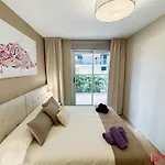 Terraza Estreno * كابانيس