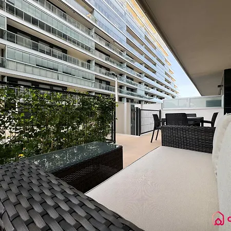 Terraza Estreno * كابانيس